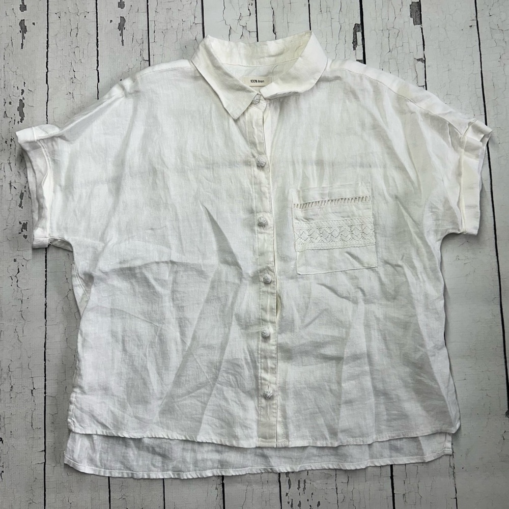 Josie 100% Linen White Button Front
Blouse Sz M | Lace Detail Pocket